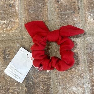 NWT Lululemon Uplifting Scrunchie *Fleece Bow In Red SPED